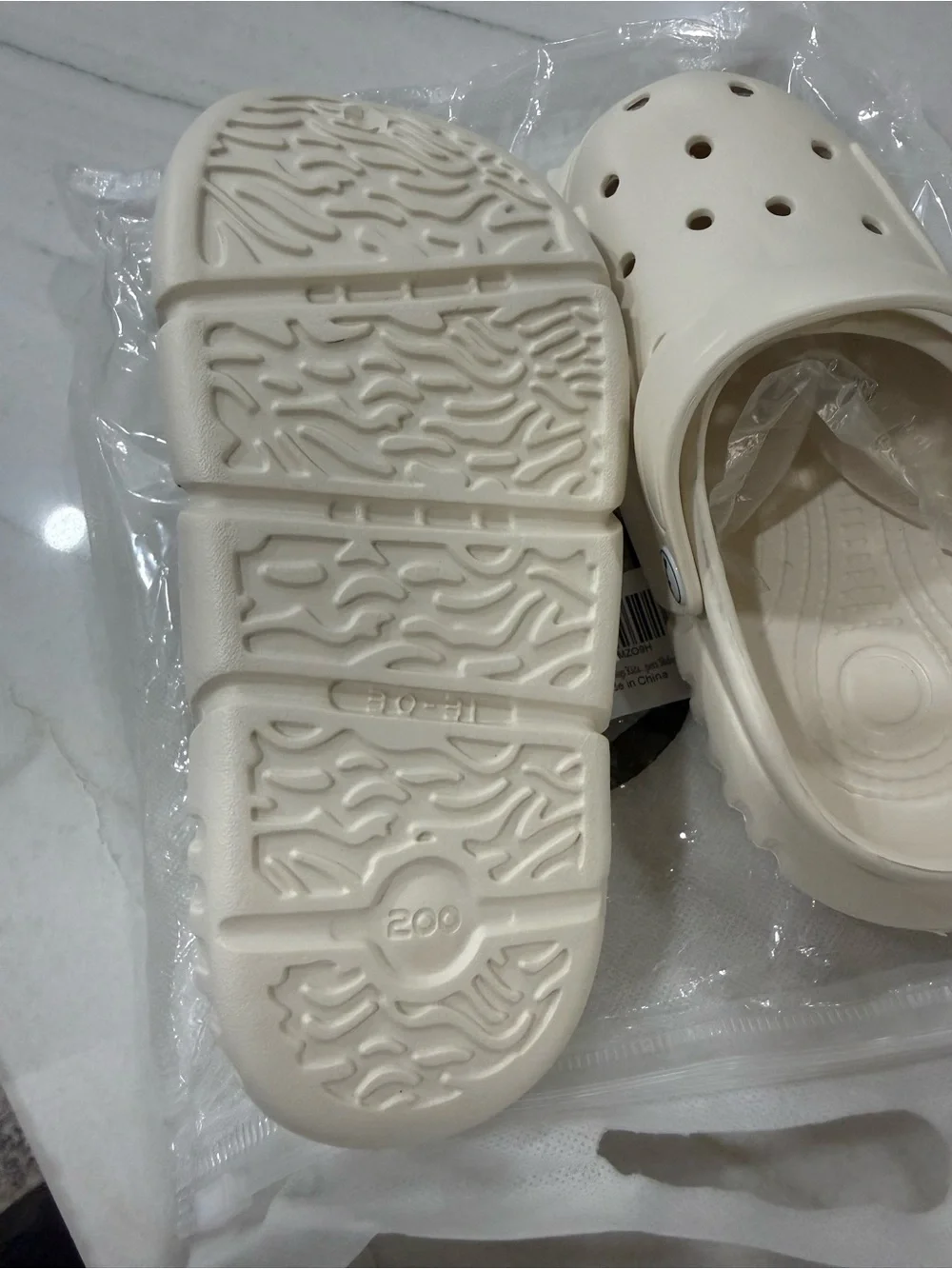 Kids White Comfort Slip-On Clogs